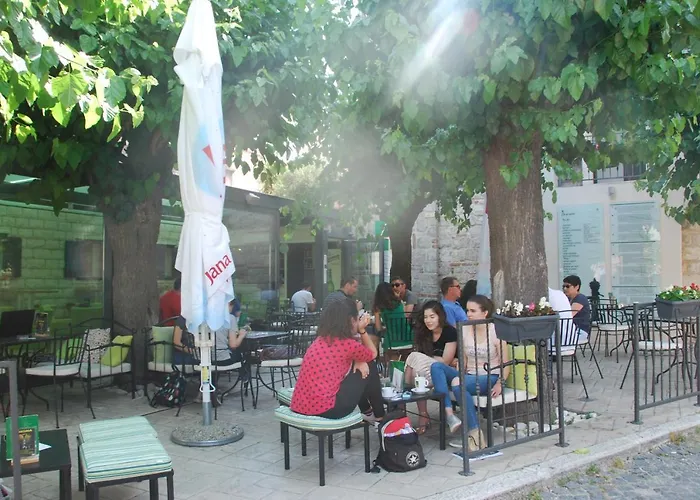 Center * スプリト