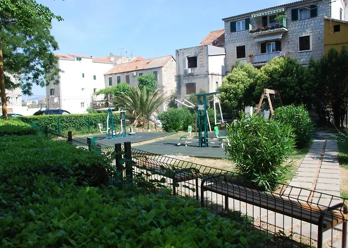 Center アパート スプリト